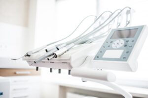 Modern dental clinic treatment room representing Atlas Dental Specialists' same-day digital dentistry technology